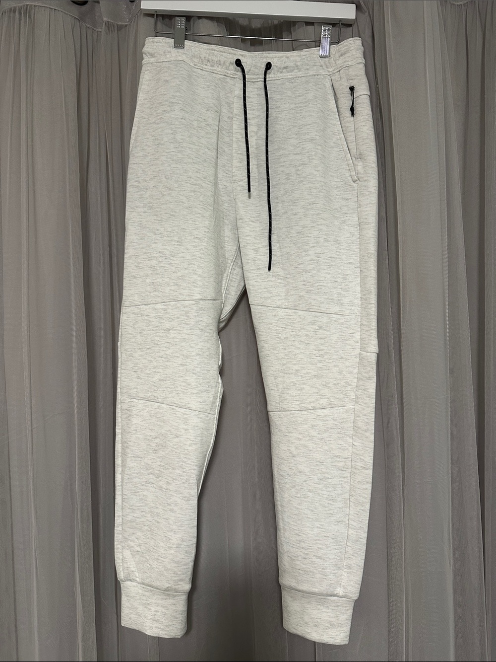 American Eagle Outfitters Light Heather Gray Jogger Sweatpants